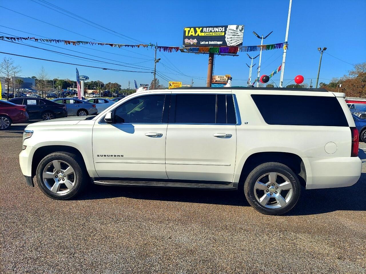Chevrolet Suburban LT 2WD 2017