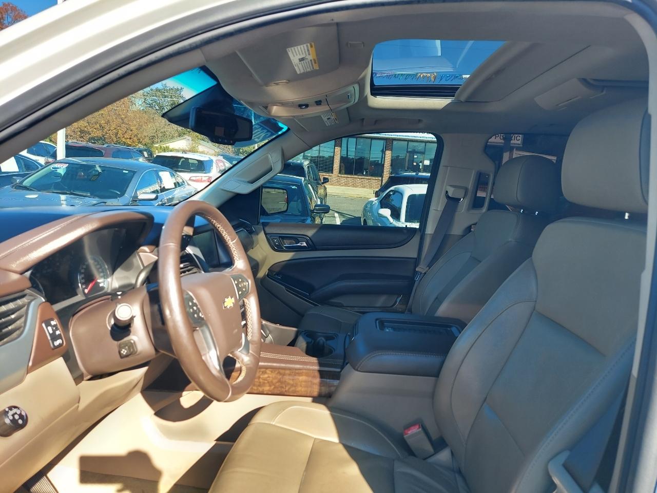 Chevrolet Suburban LT 2WD 2017