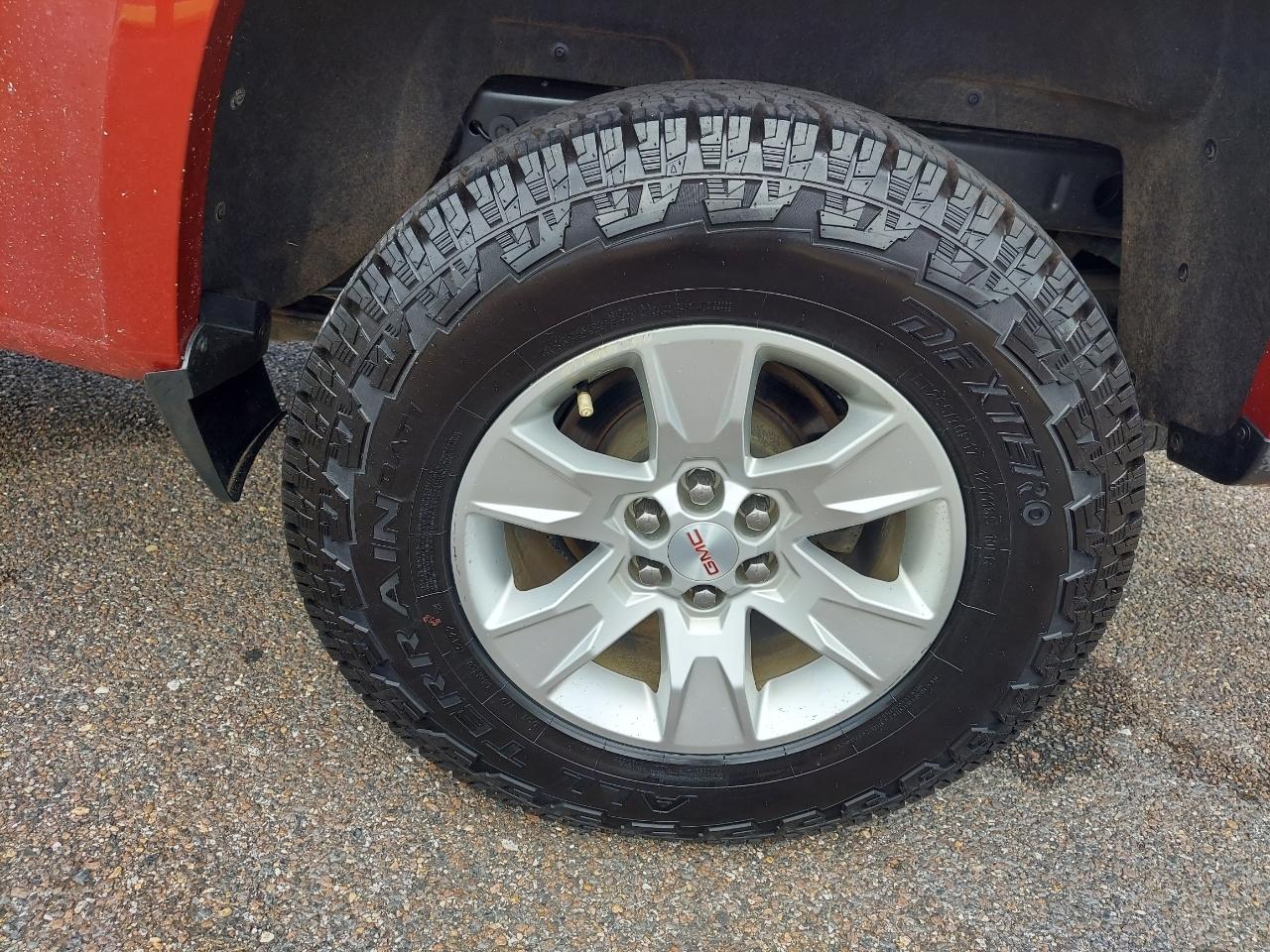 GMC Canyon SLE Crew Cab 4WD 2018