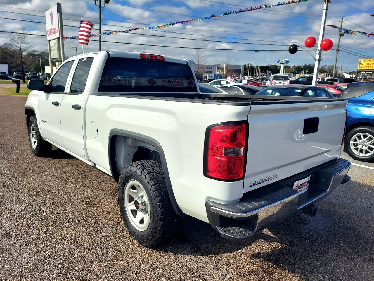 GMC Sierra 1500 Base Double Cab 2WD 2016