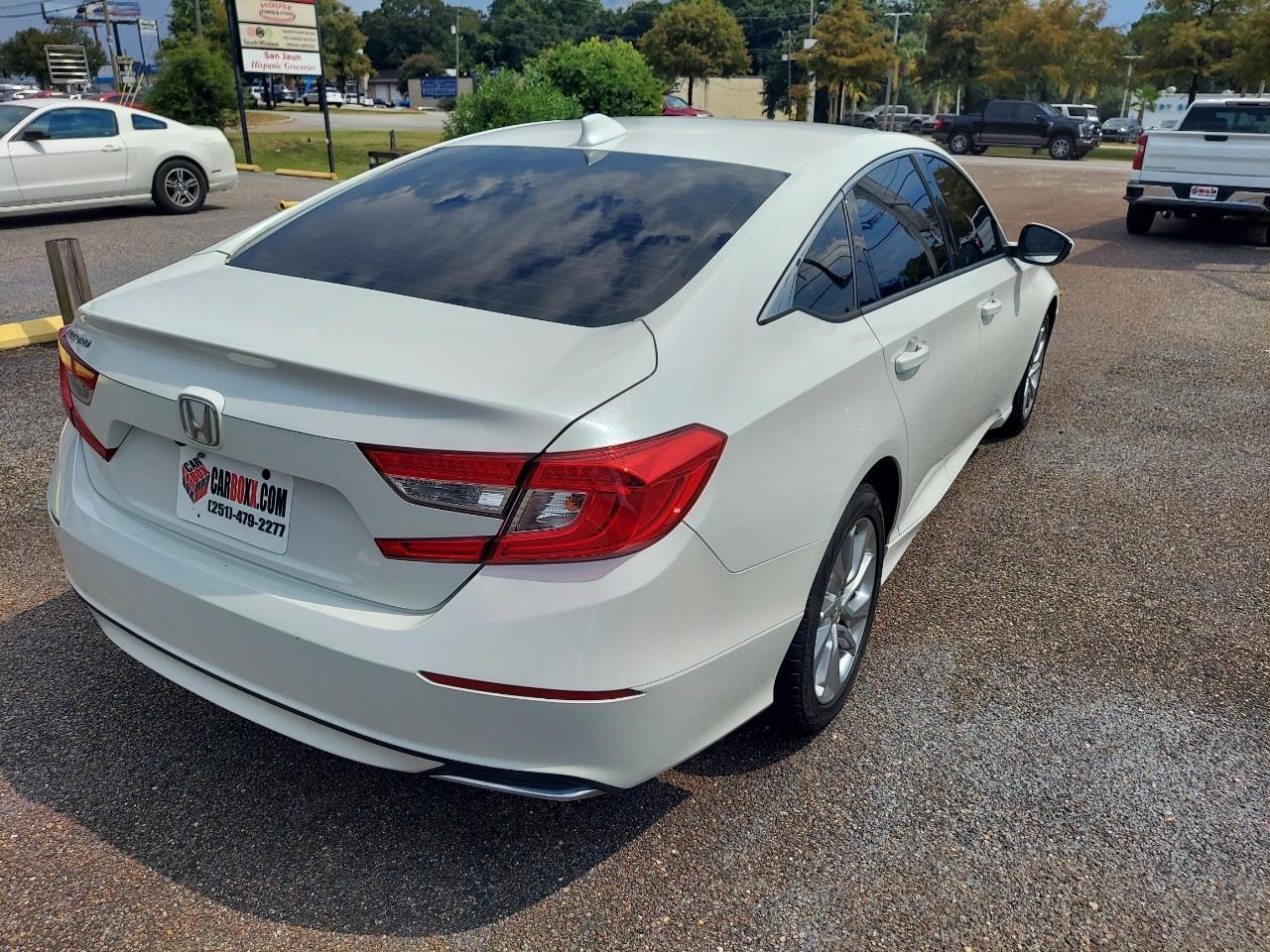 Honda Accord LX CVT 2019