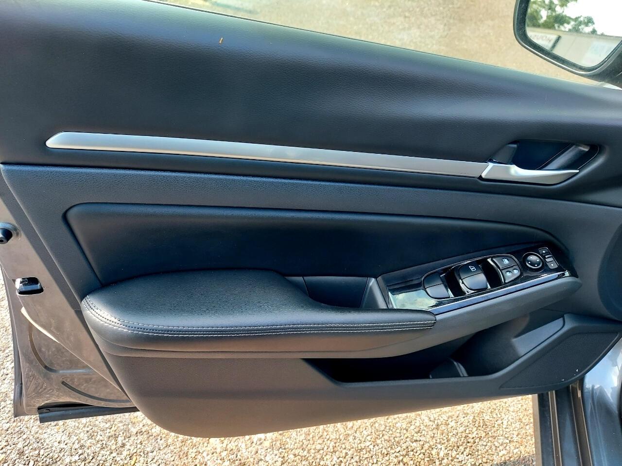 Nissan Altima 2.5 SV 2023