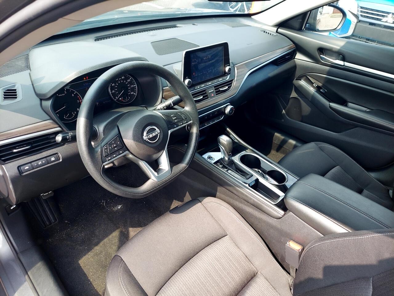 Nissan Altima 2.5 SV 2023