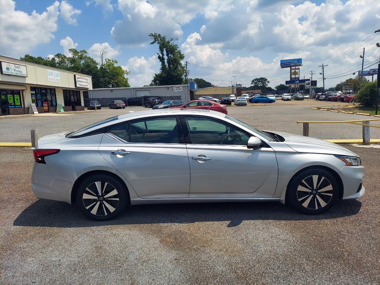 Nissan Altima 2.5 SL 2021