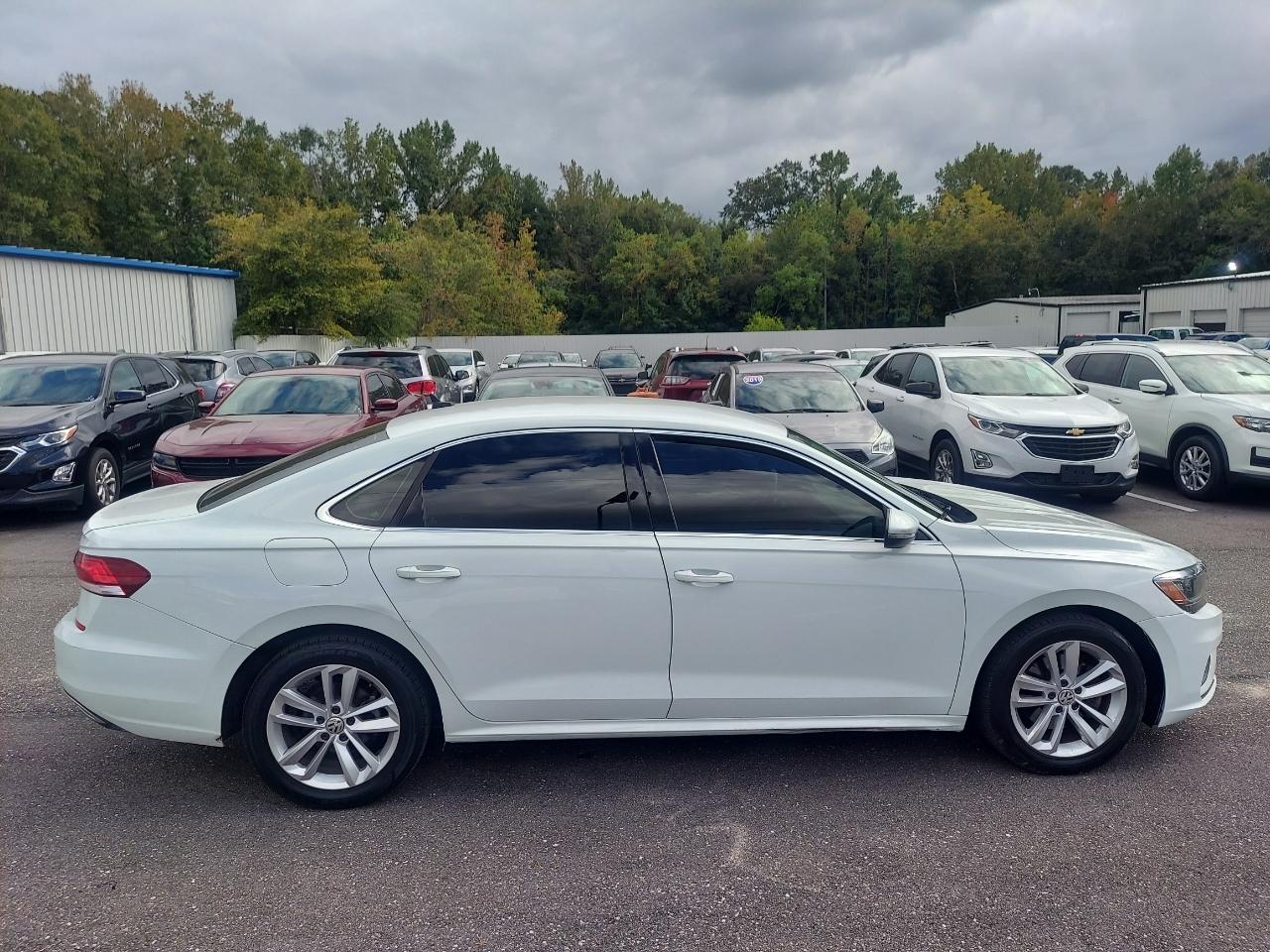 Volkswagen Passat SE 2020
