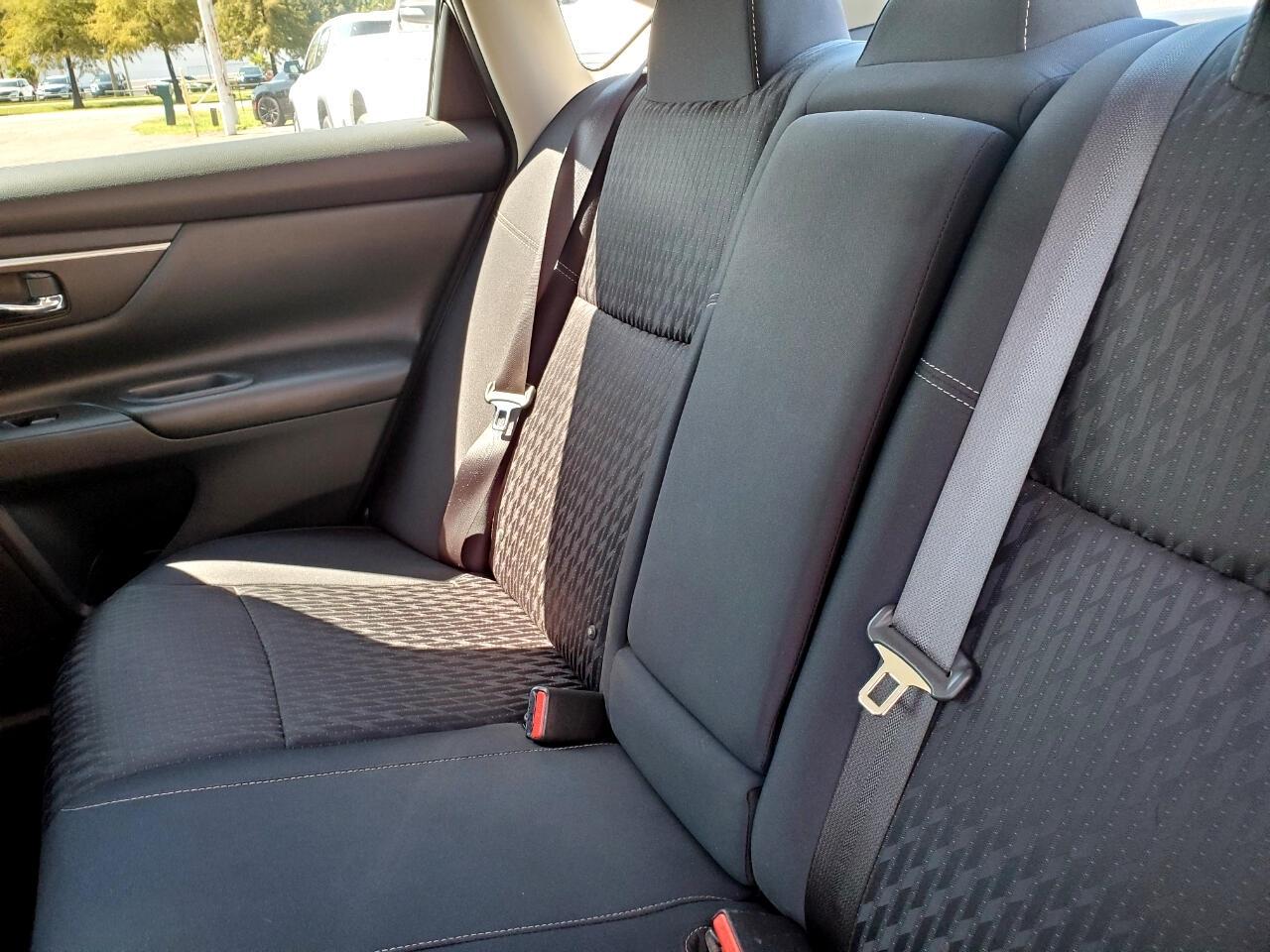 Nissan Altima 2.5 SV 2018