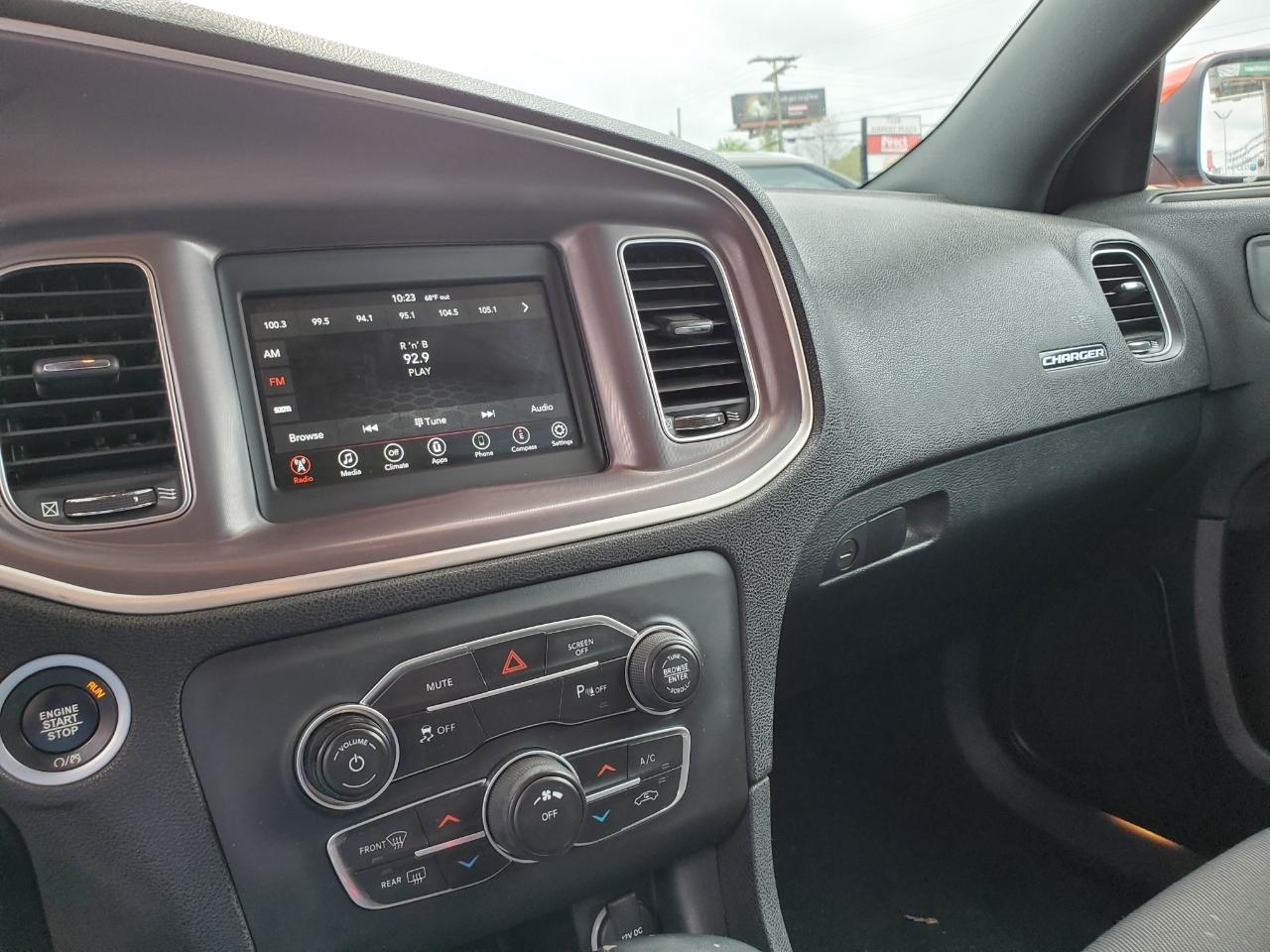 Dodge Charger SXT 2019