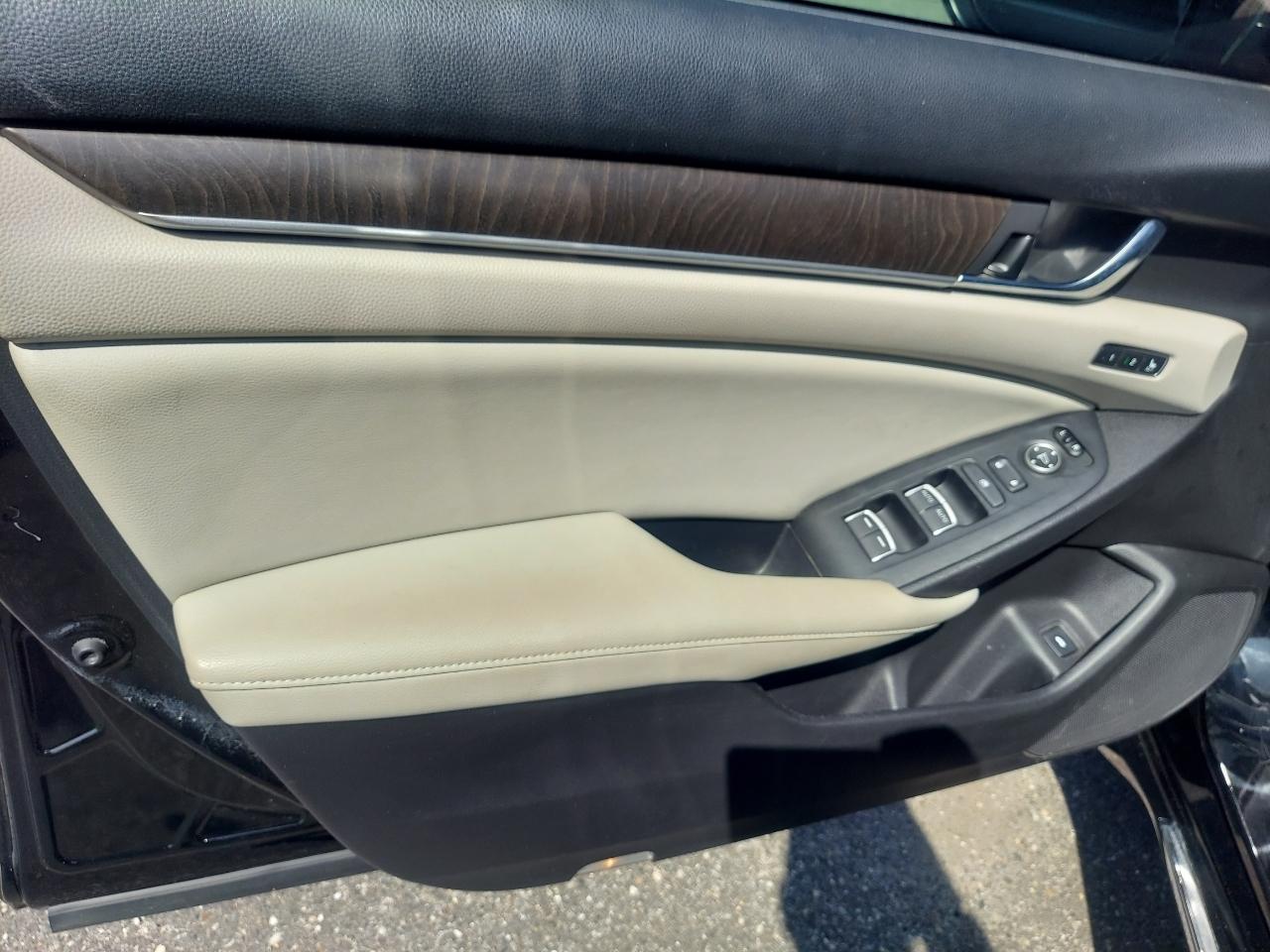 Honda Accord Touring 2.0T 10A 2018
