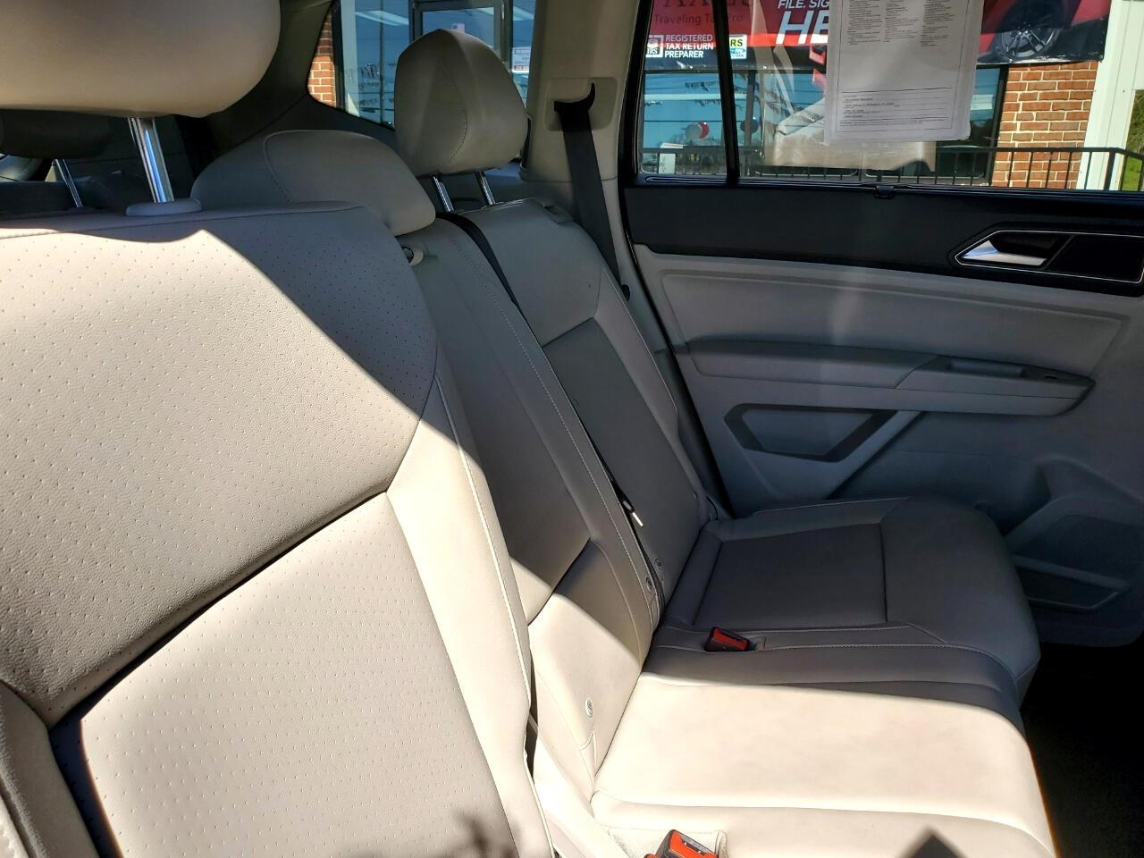 Volkswagen Atlas V6 SE 2018