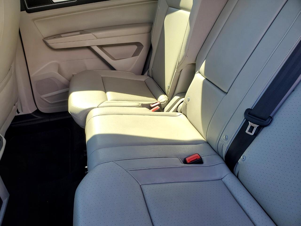 Volkswagen Atlas V6 SE 2018