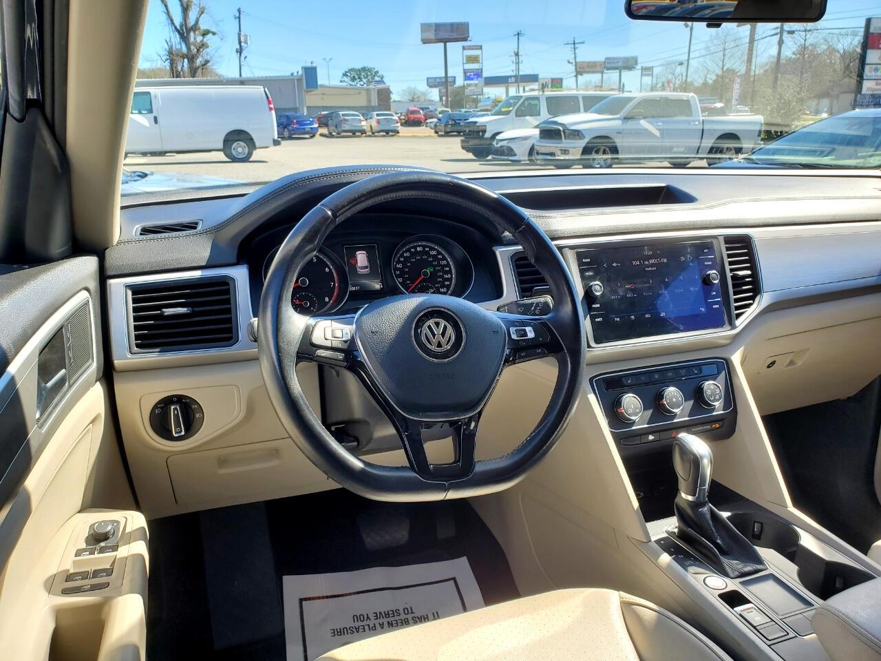 Volkswagen Atlas V6 SE 2018