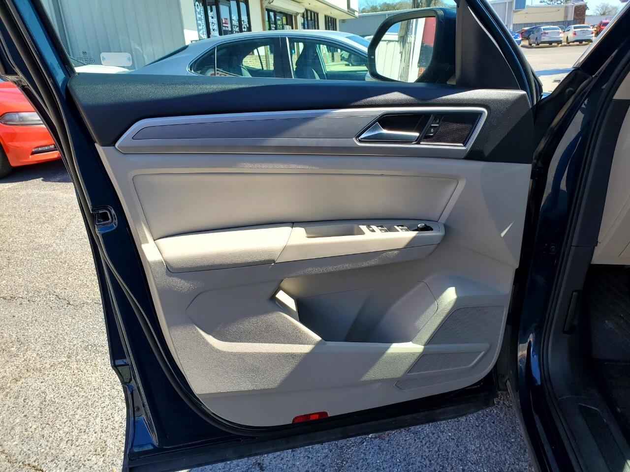 Volkswagen Atlas V6 SE 2018