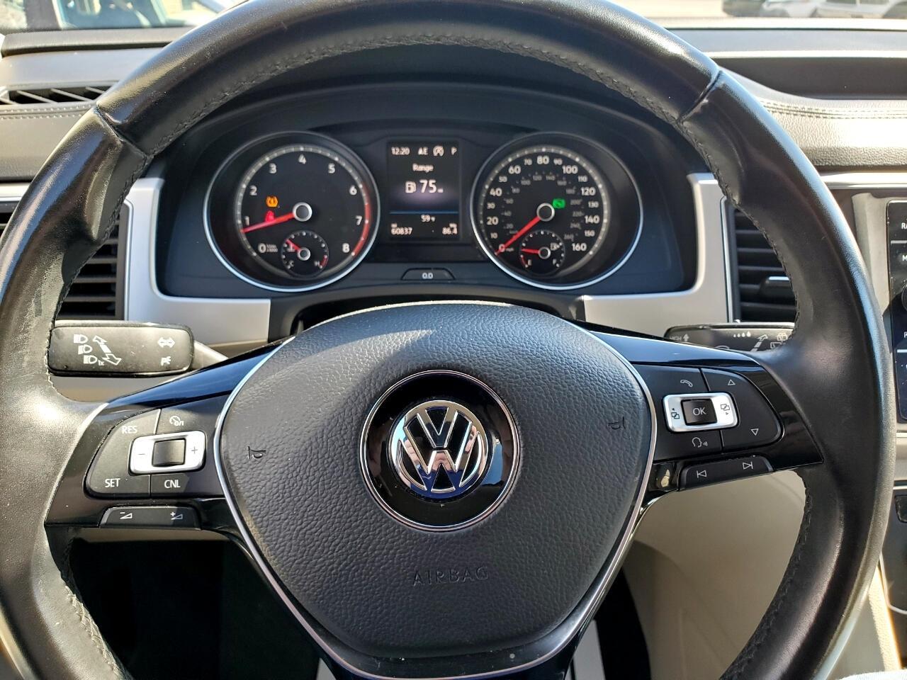 Volkswagen Atlas V6 SE 2018
