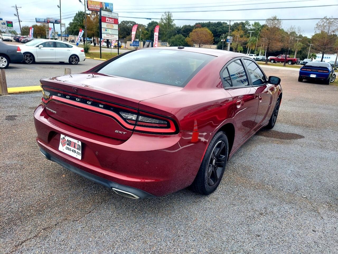 Dodge Charger SXT 2018