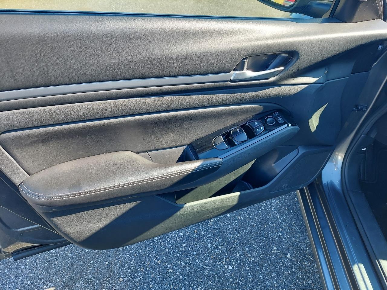 Nissan Altima 2.5 SV 2023