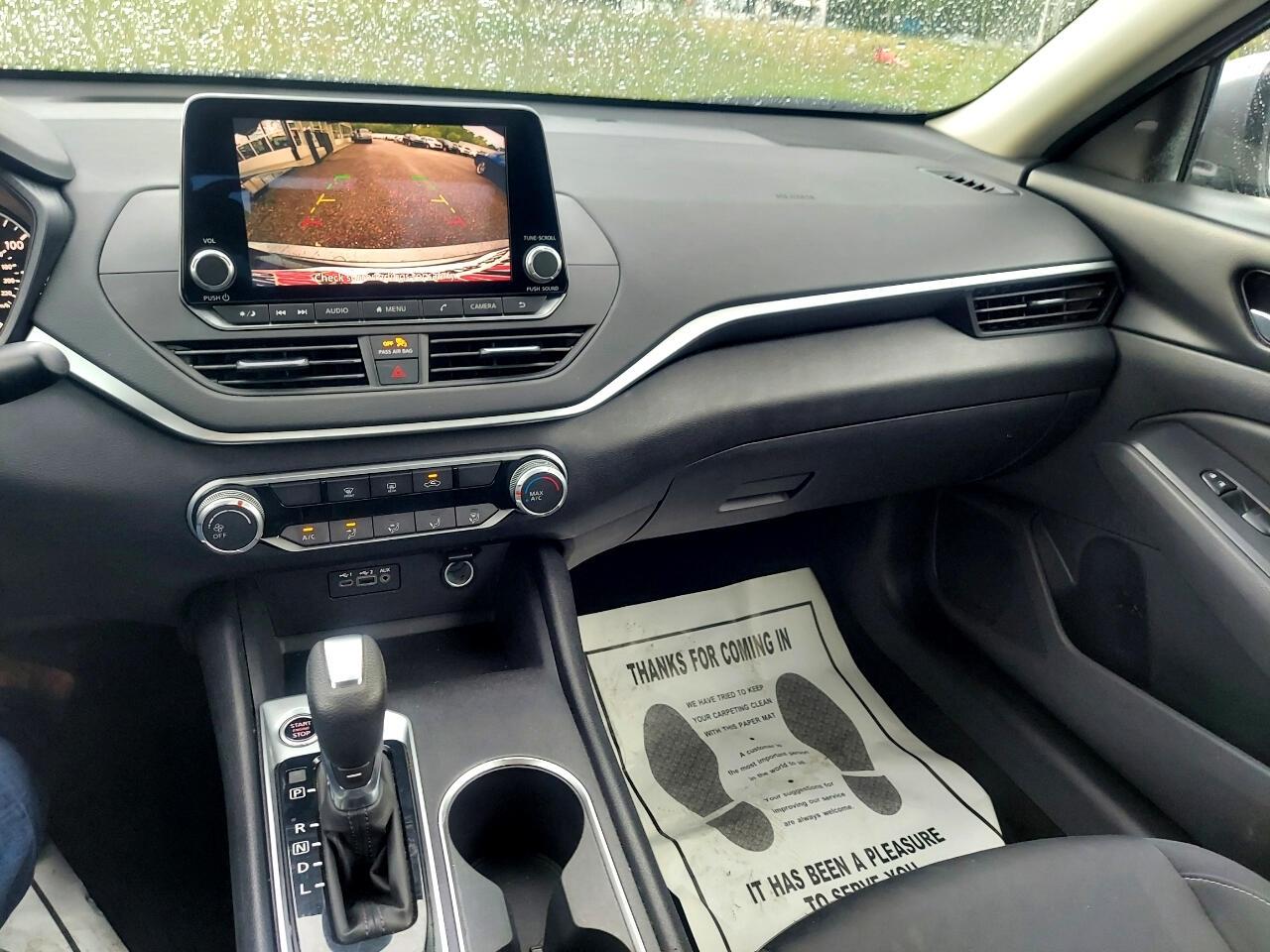 Nissan Altima 2.5 SV 2022