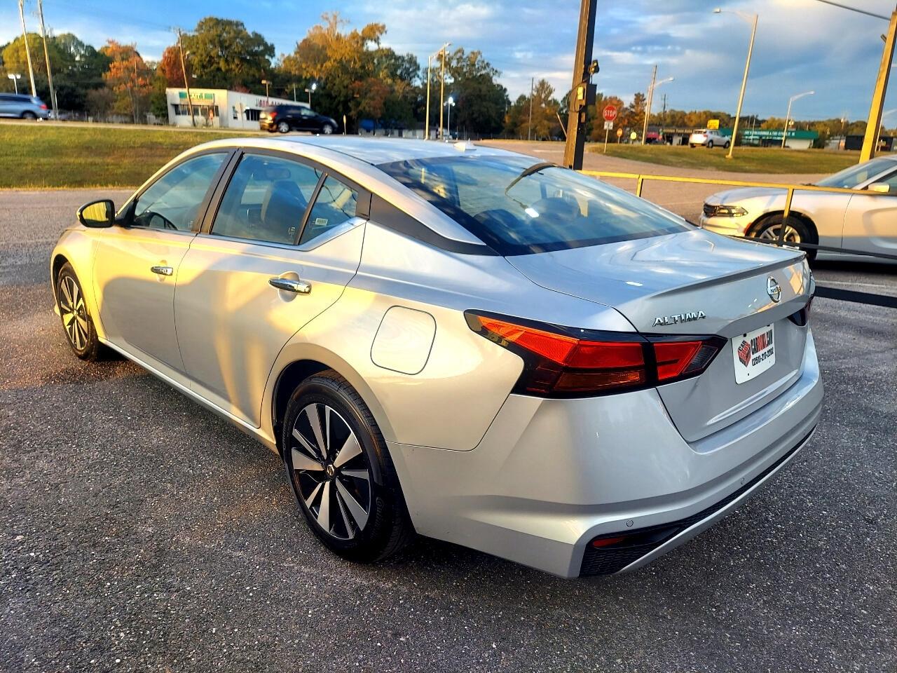 Nissan Altima 2.5 SV 2022