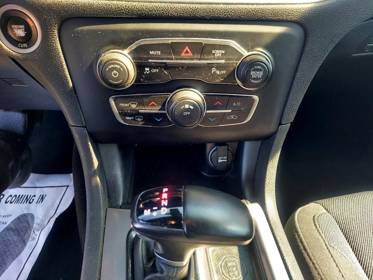 Dodge Charger SXT 2019