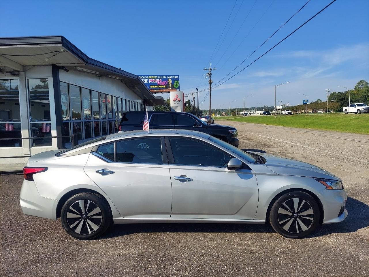 Nissan Altima 2.5 SV 2022