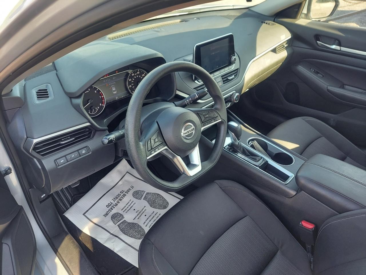 Nissan Altima 2.5 SV 2022