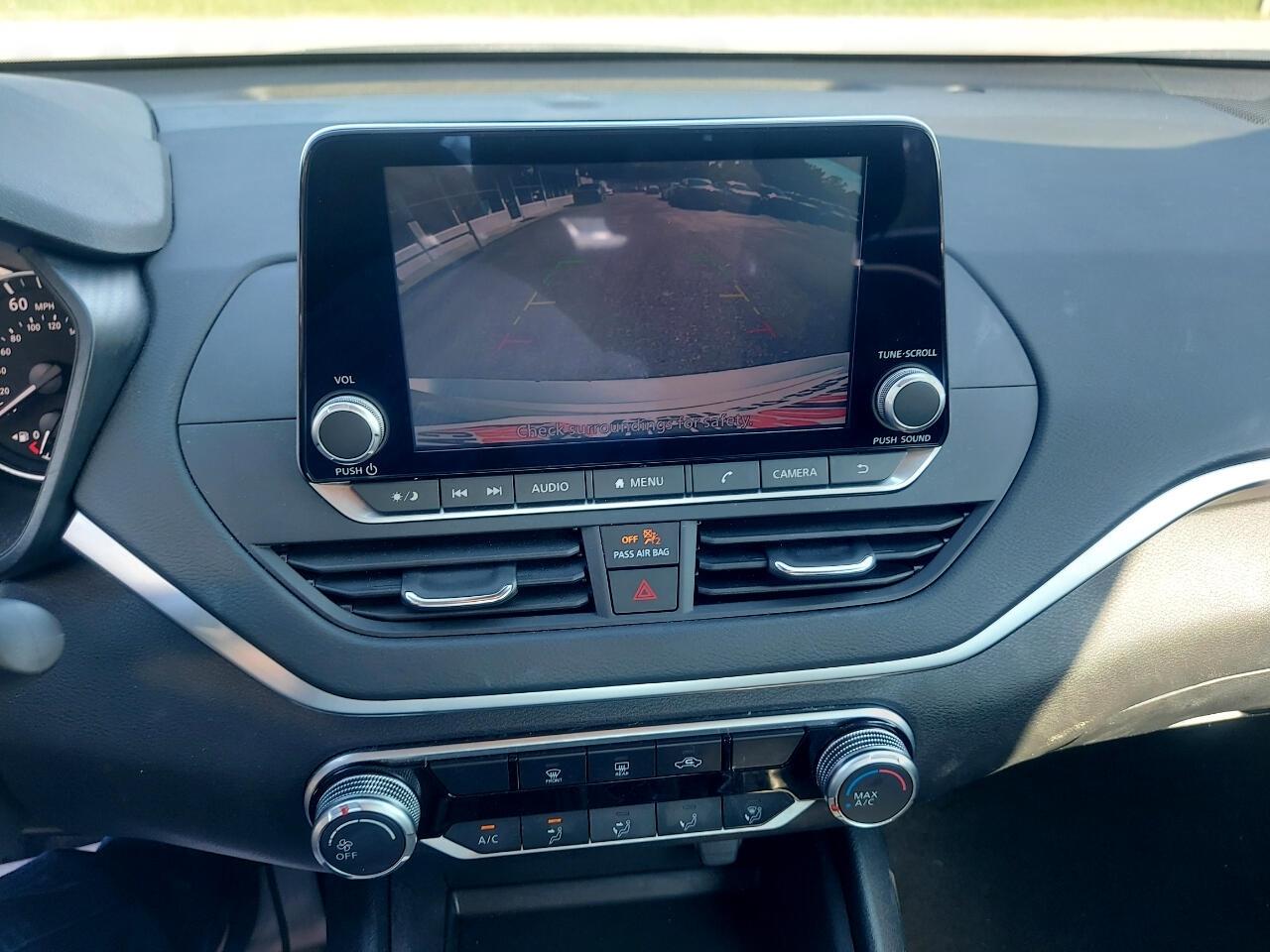Nissan Altima 2.5 SV 2022