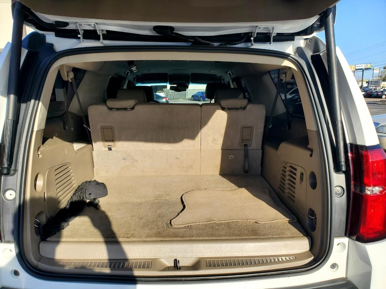 Chevrolet Suburban LT 2WD 2018