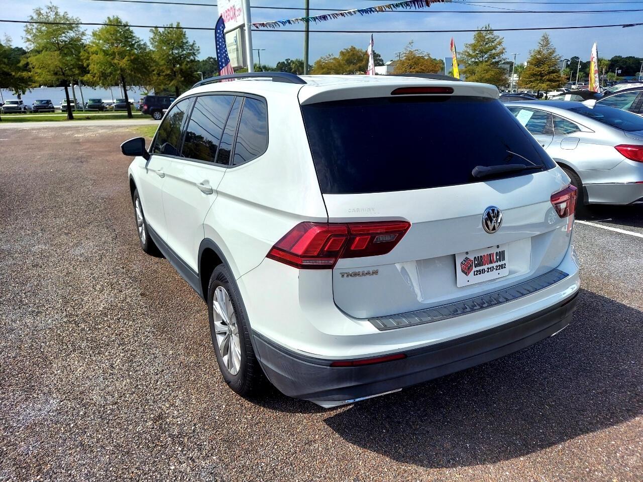 Volkswagen Tiguan S 2019