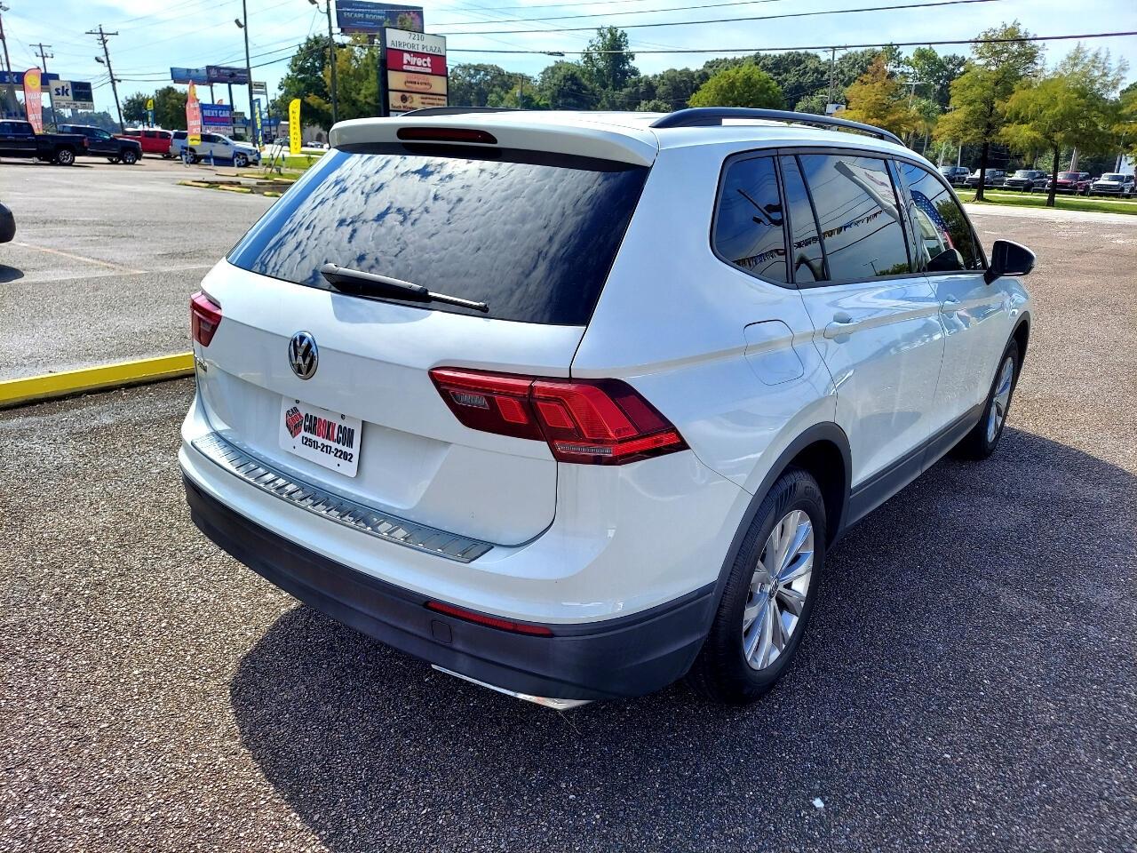 Volkswagen Tiguan S 2019