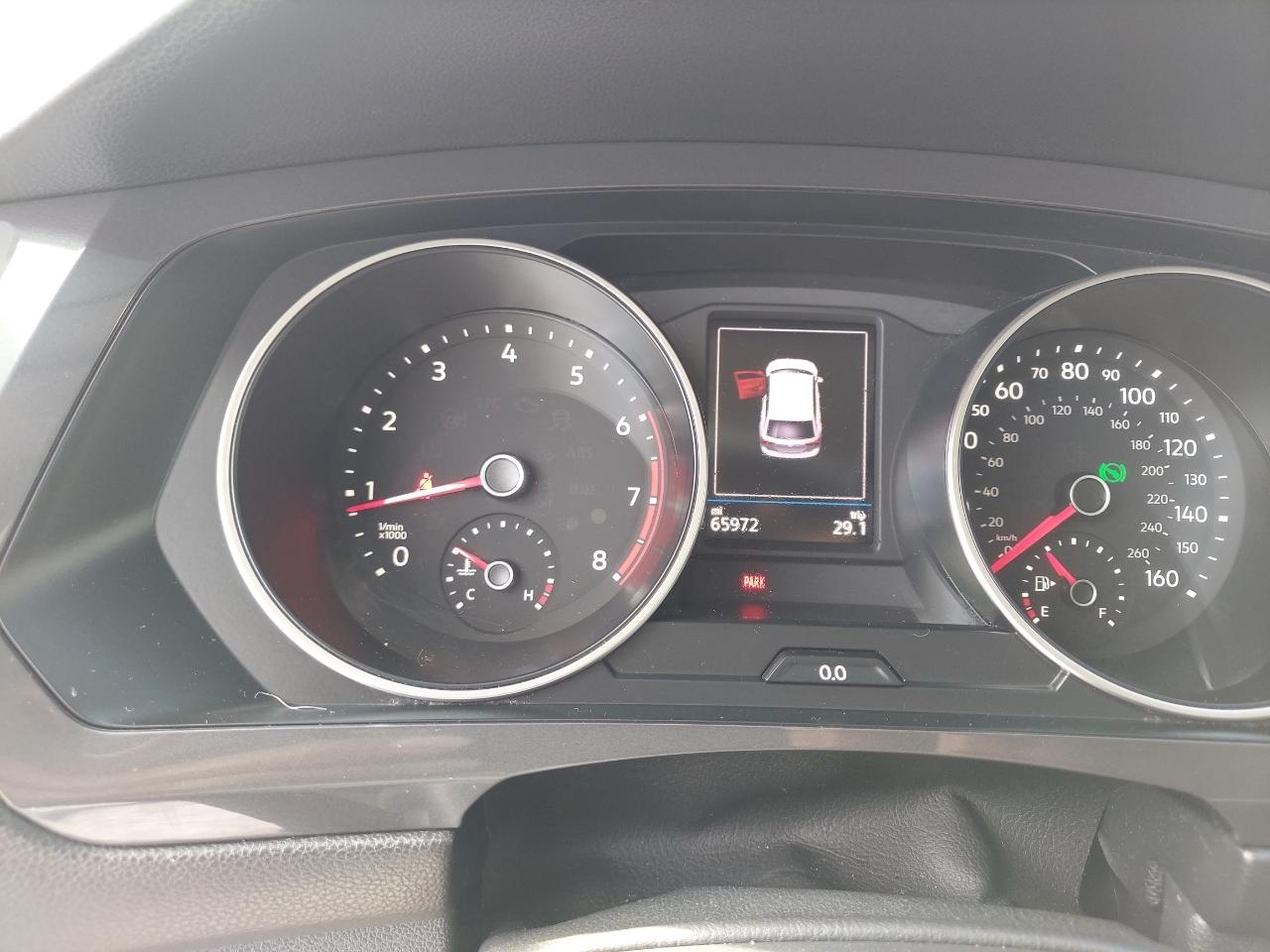 Volkswagen Tiguan S 2019