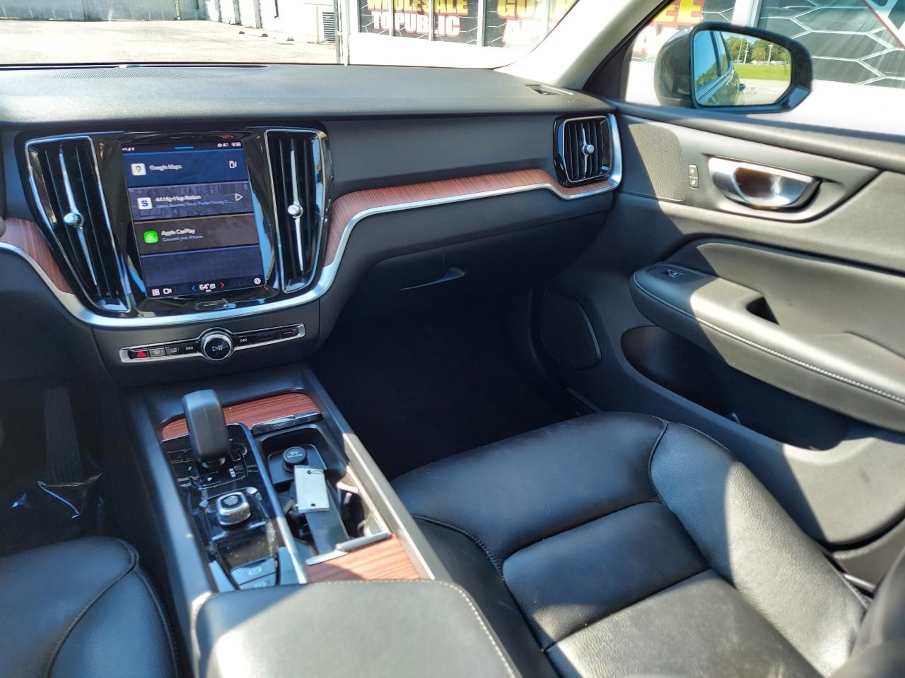 Volvo S60 B5 Plus Dark 2023