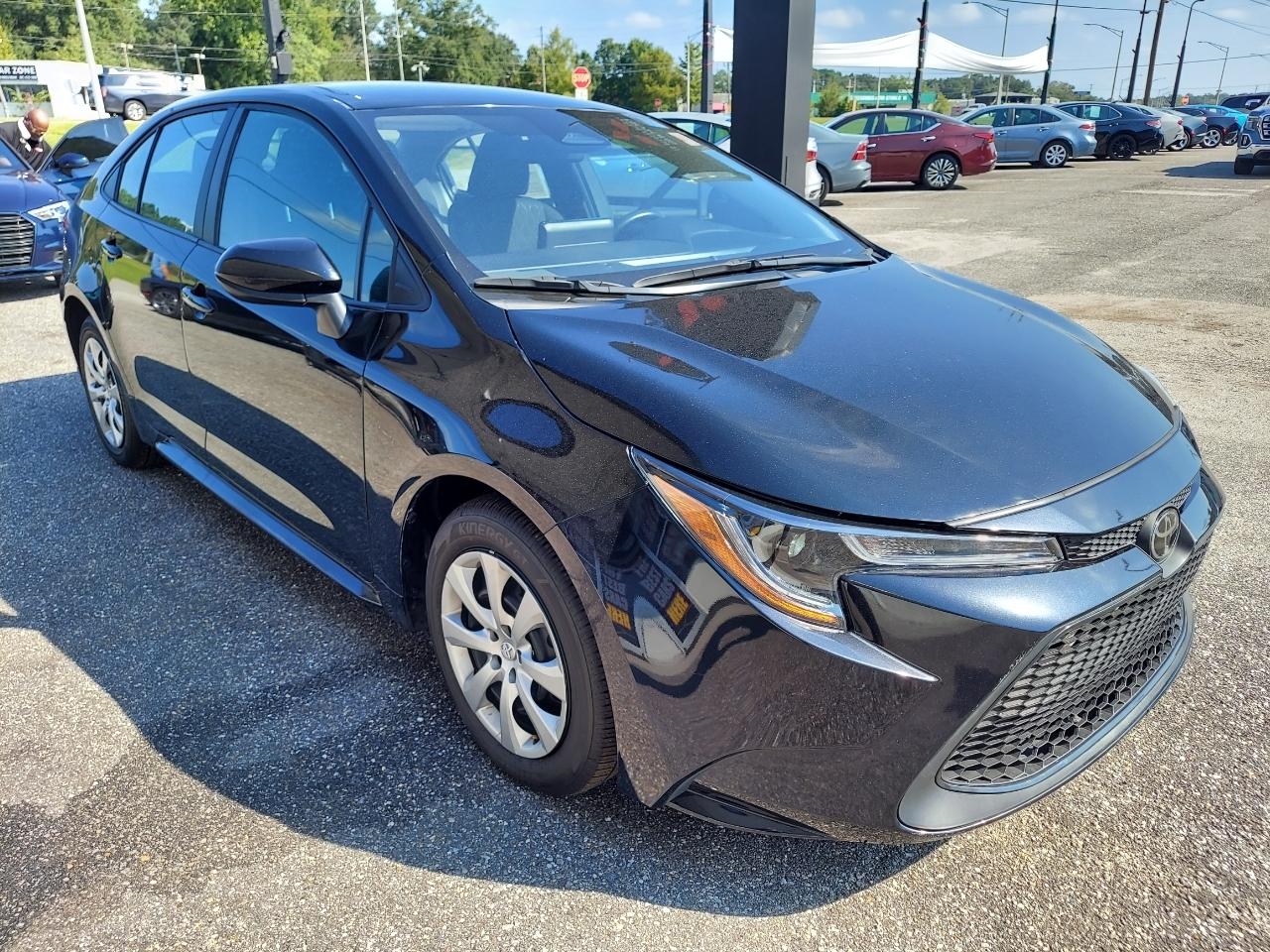 Toyota Corolla LE 2025