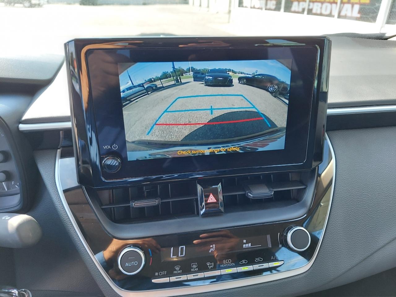 Toyota Corolla LE 2025