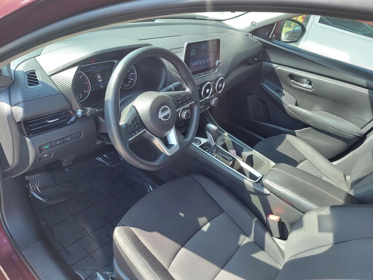 Nissan Sentra SV 2024