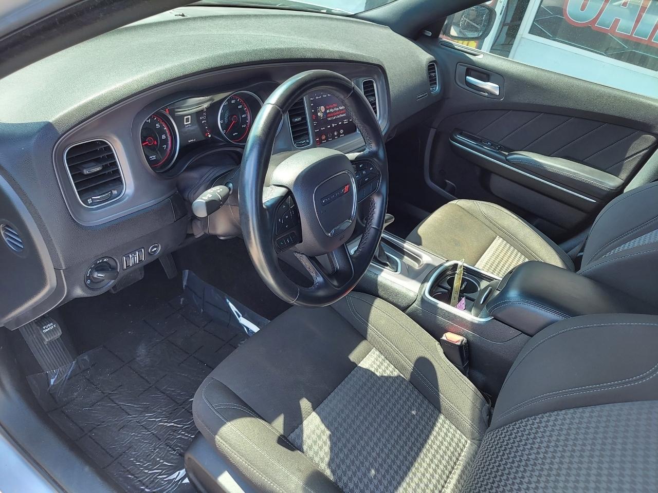 Dodge Charger SXT 2023