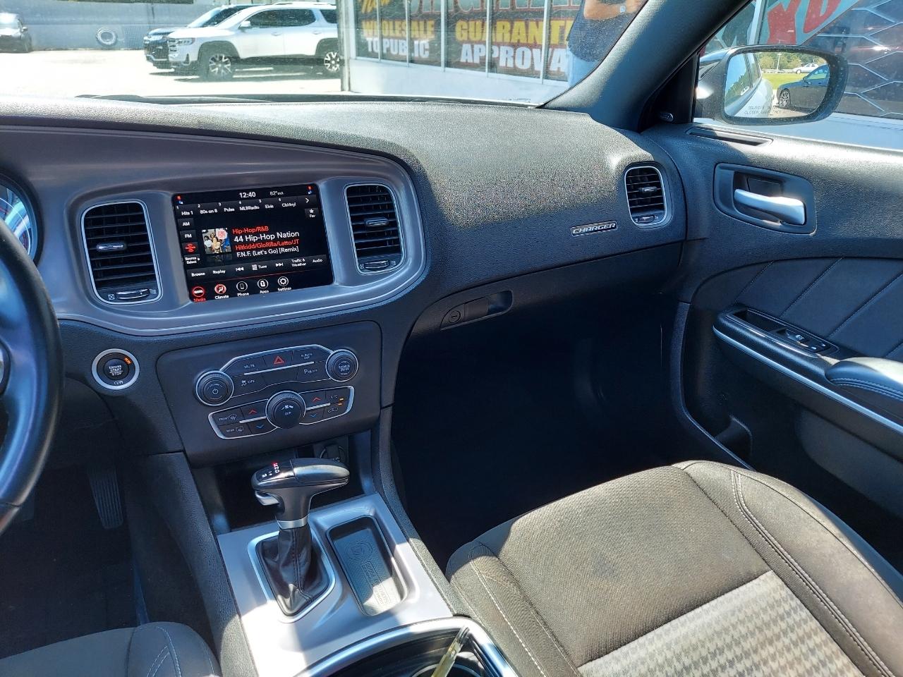 Dodge Charger SXT 2023