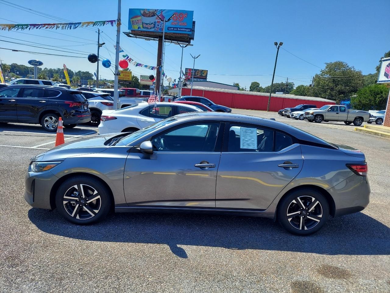 Nissan Sentra SV 2024