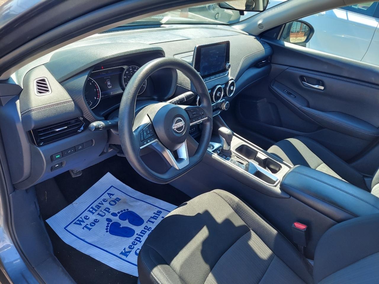 Nissan Sentra SV 2024