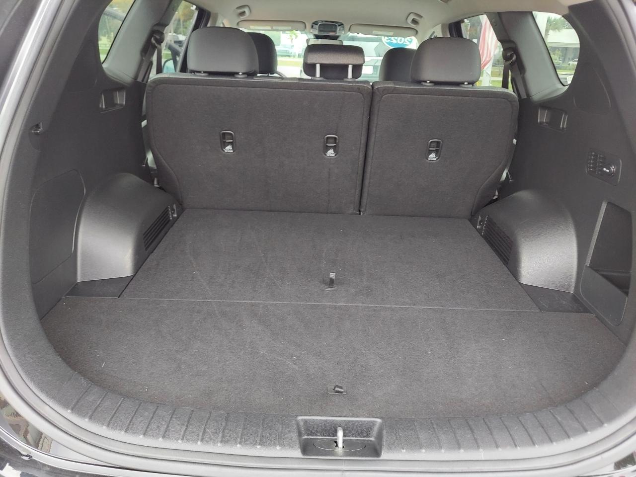 Hyundai Santa Fe SEL AWD 2023