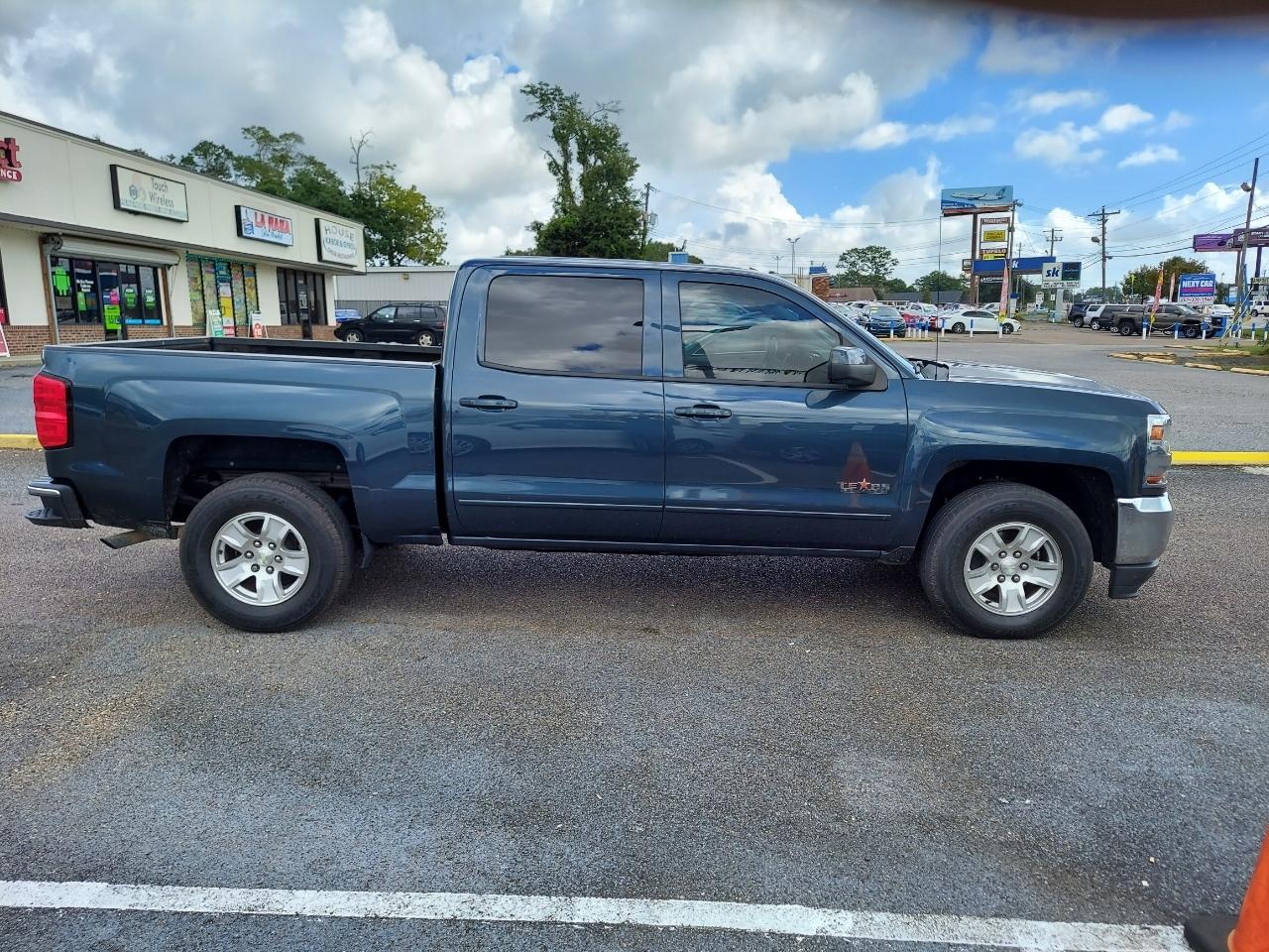Chevrolet Silverado 1500 LT Crew Cab 2WD 2018
