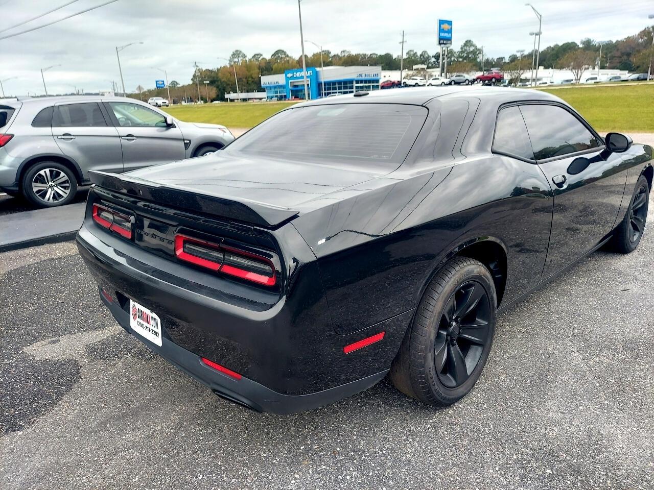 Dodge Challenger SXT 2019