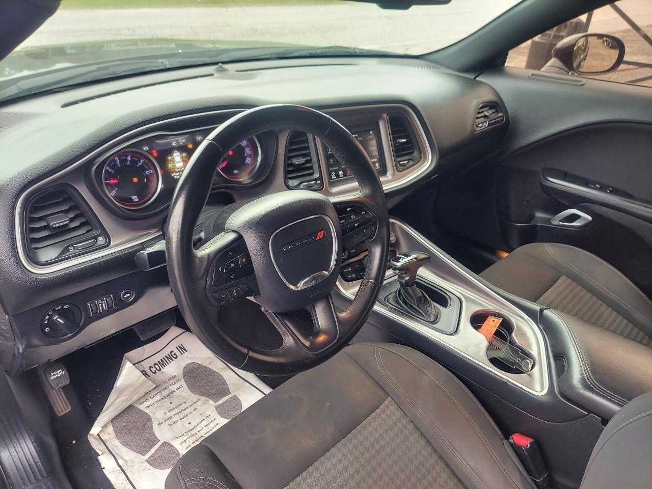 Dodge Challenger SXT 2019