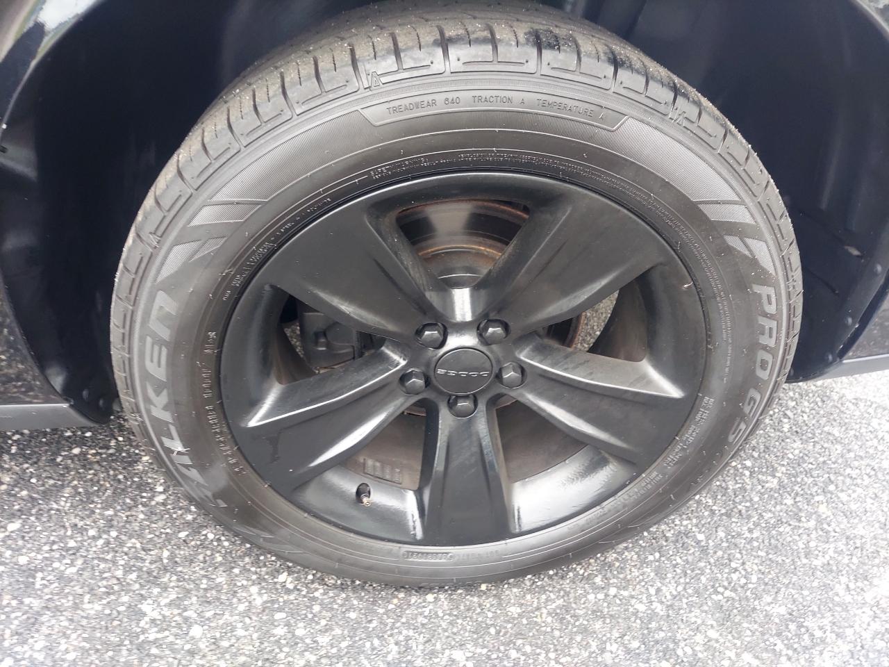 Dodge Challenger SXT 2019