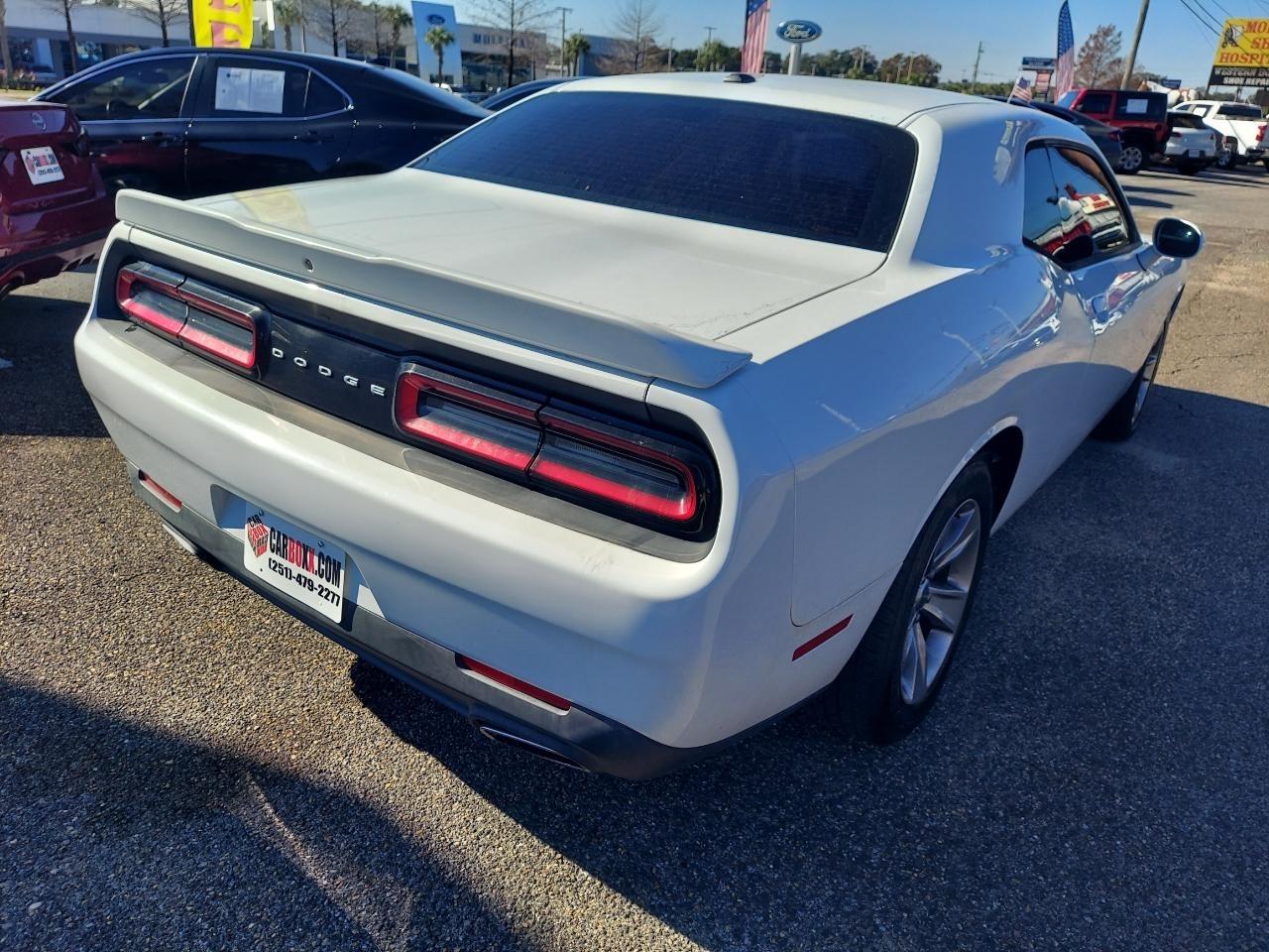 Dodge Challenger SXT 2019