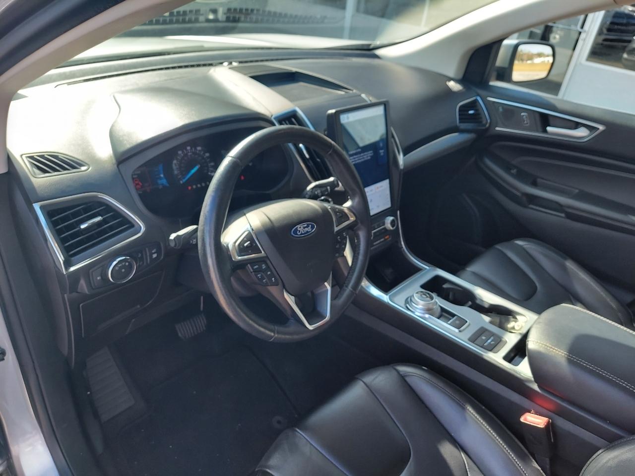 Ford Edge Titanium AWD 2022