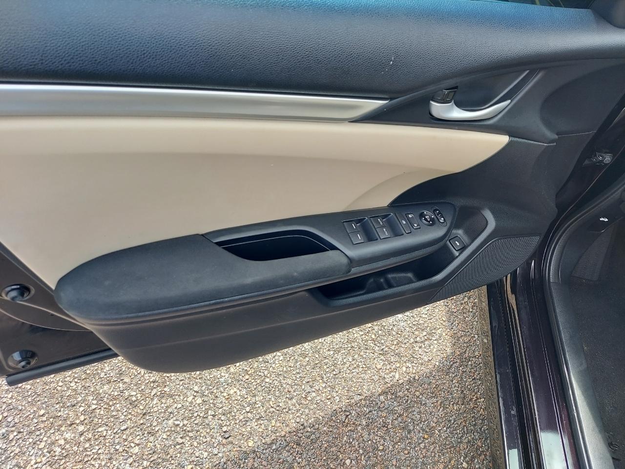 Honda Civic LX Sedan CVT 2018