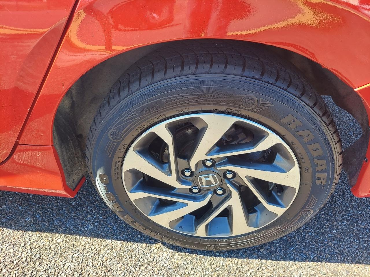 Honda Civic EX Sedan CVT 2017