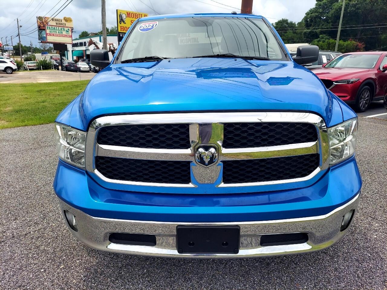 RAM 1500 Classic Tradesman Crew Cab SWB 2WD 2021