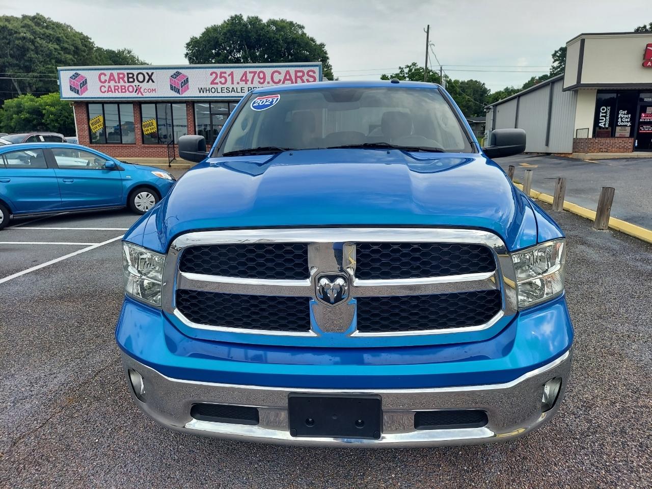 RAM 1500 Classic Tradesman Crew Cab SWB 2WD 2021