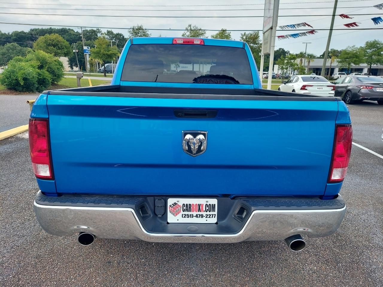 RAM 1500 Classic Tradesman Crew Cab SWB 2WD 2021