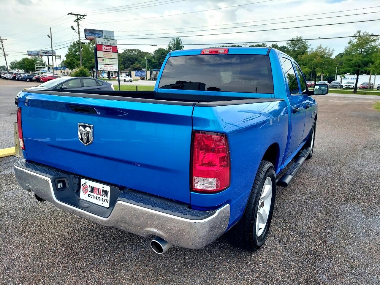 RAM 1500 Classic Tradesman Crew Cab SWB 2WD 2021